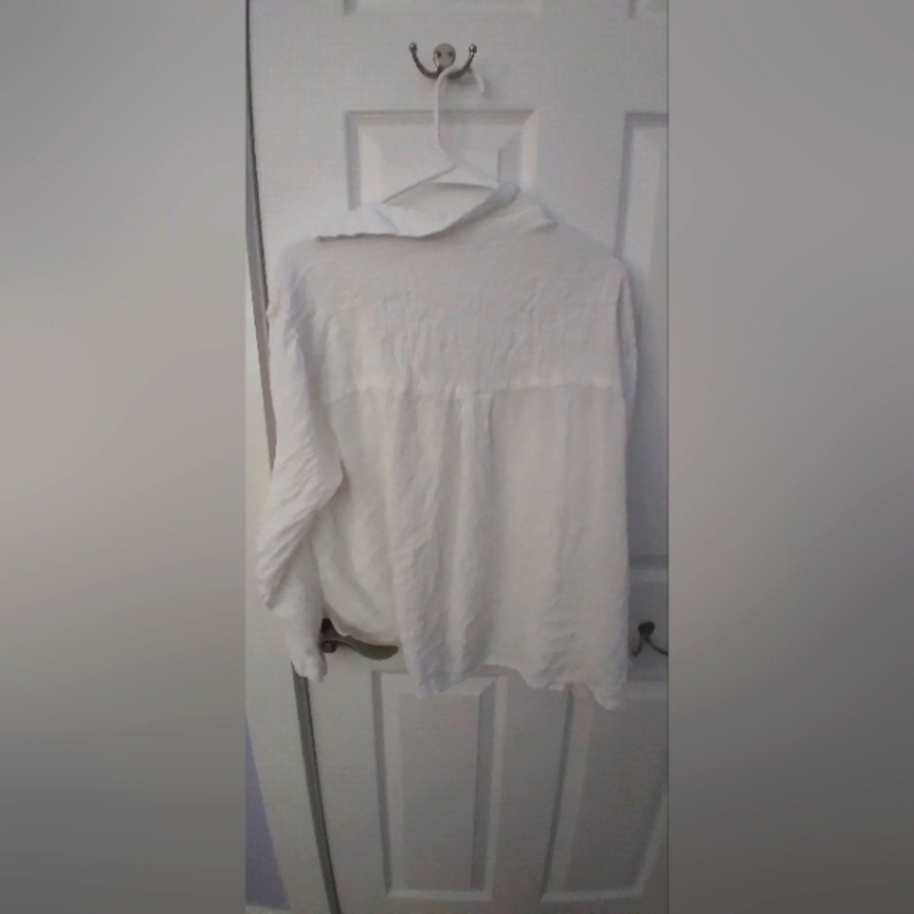 Womens white linen button up shirt
